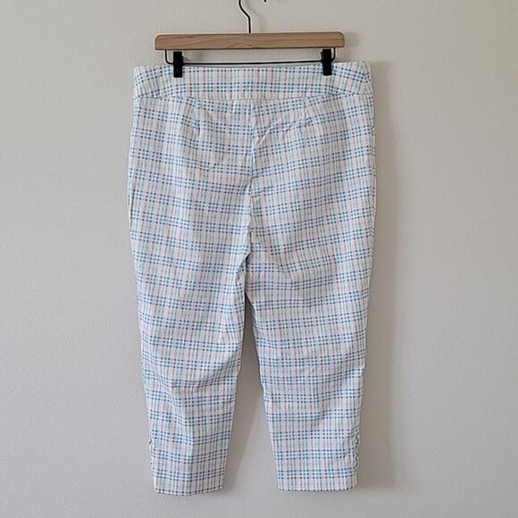 Chico's Perfect Stretch Josie Capri Pull-on Pants Size 14/Large - Picture 4 of 8